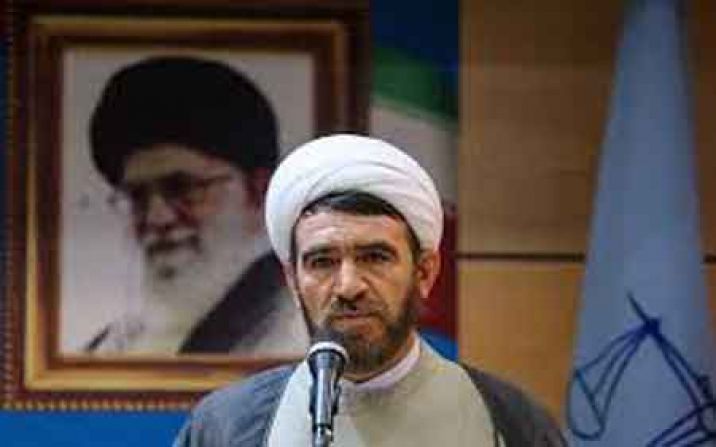 دستگیری یک کلاهبردار میلیاردی در قم دستگیری یک کلاهبردار میلیاردی در قم